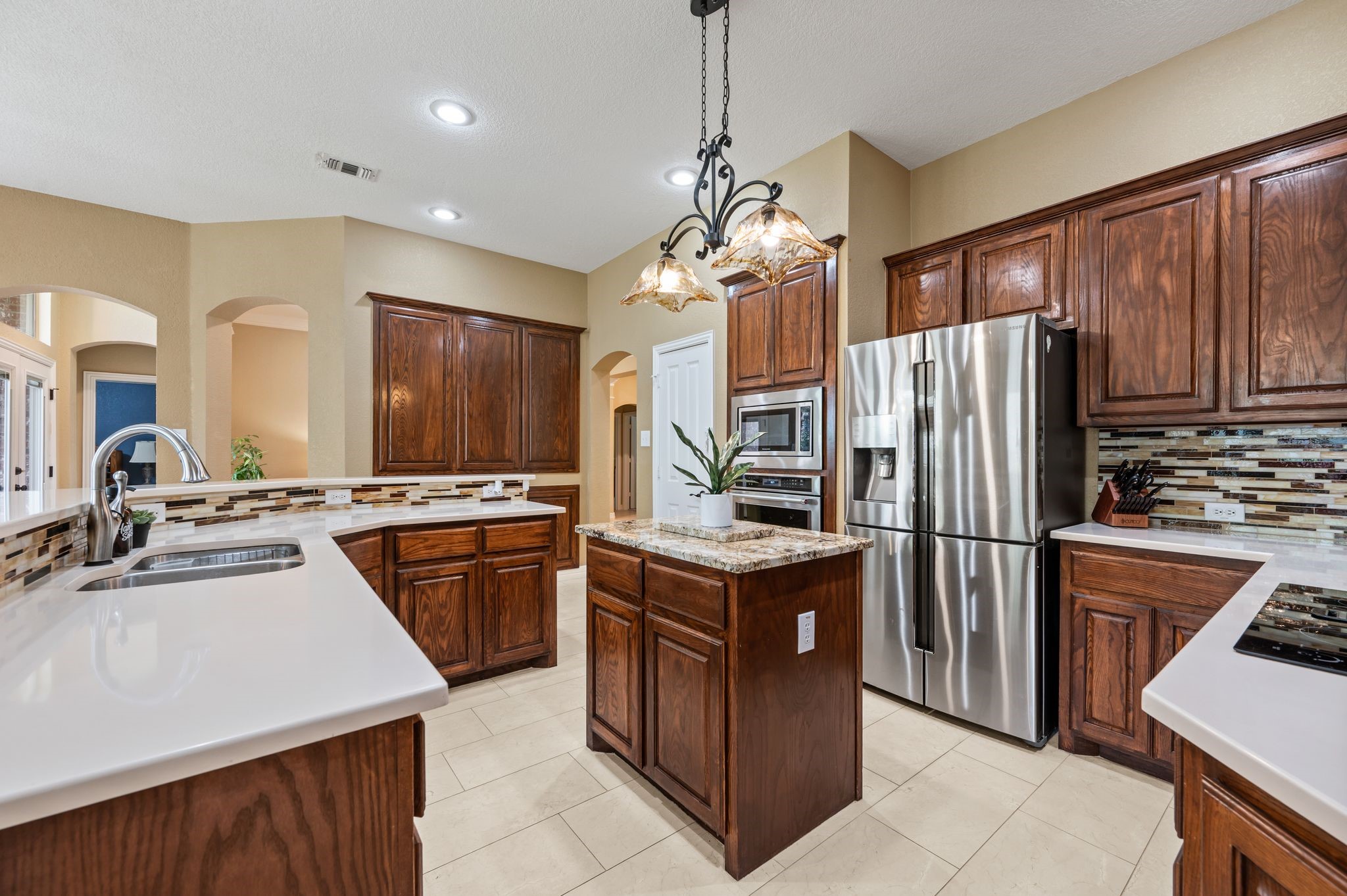 2806 Northwood Street Grapevine TX 76051