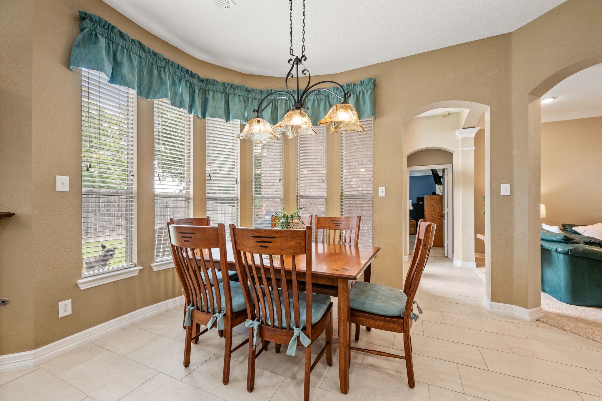 2806 Northwood Street Grapevine TX 76051