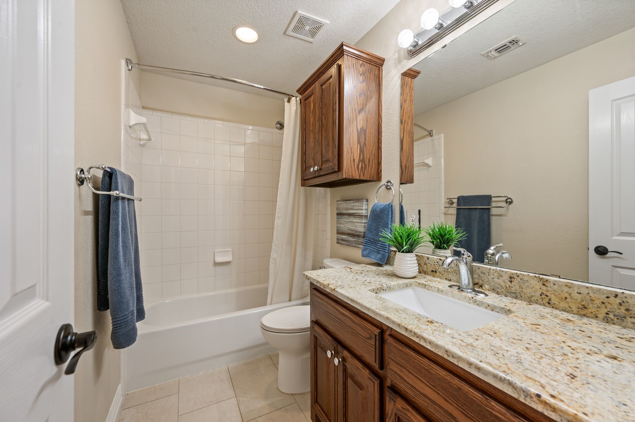 2806 Northwood Street Grapevine TX 76051