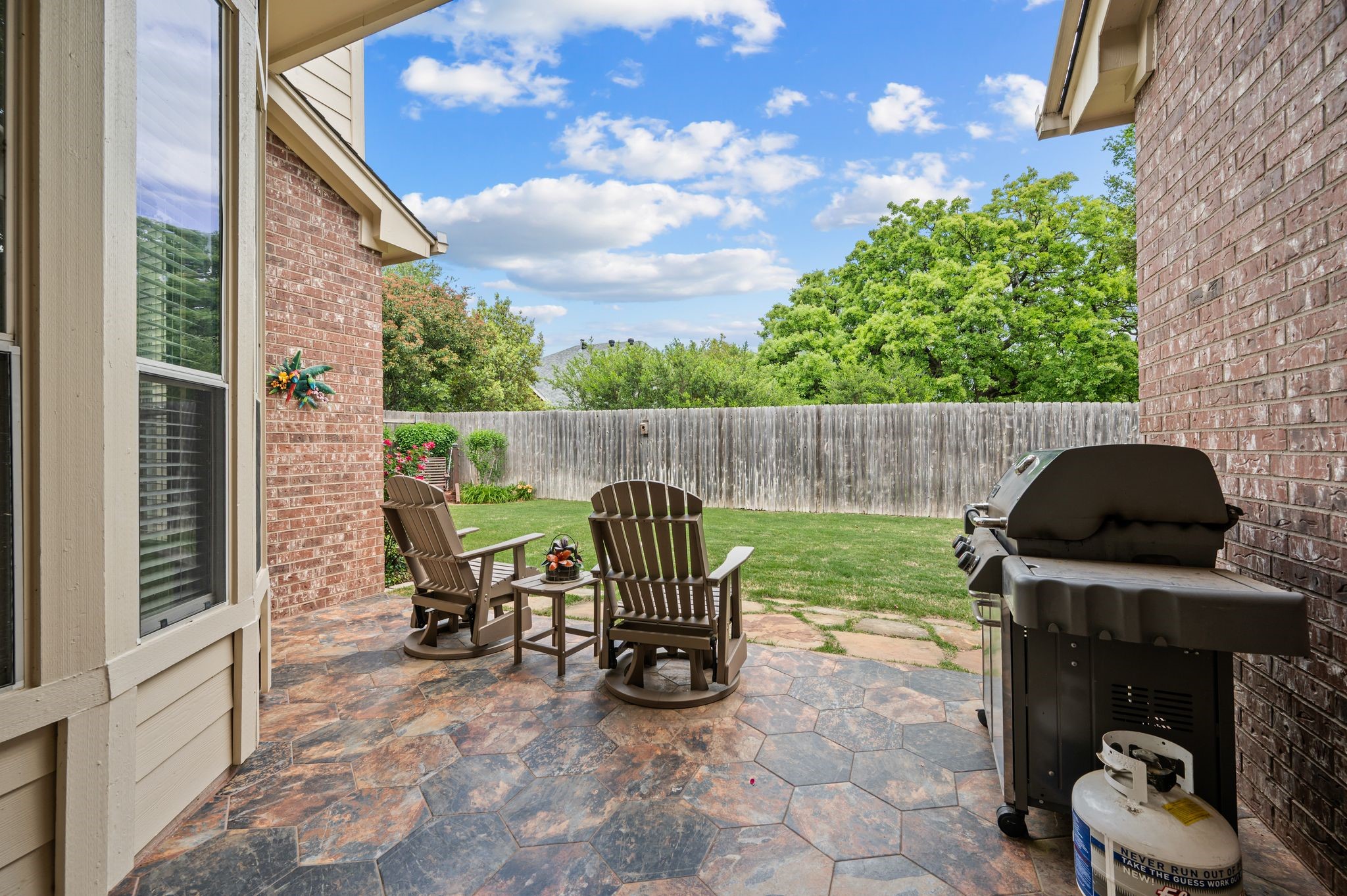 2806 Northwood Street Grapevine TX 76051
