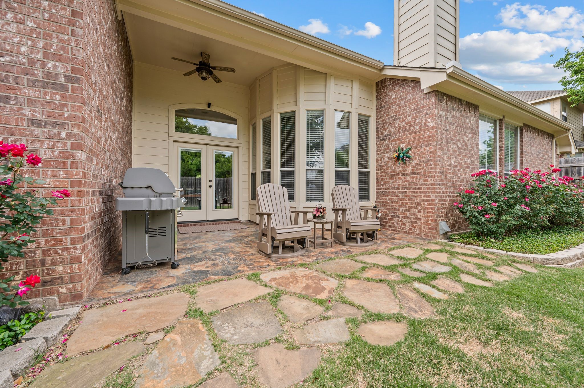 2806 Northwood Street Grapevine TX 76051