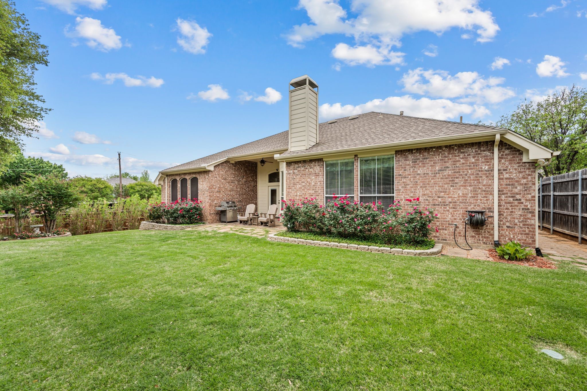 2806 Northwood Street Grapevine TX 76051
