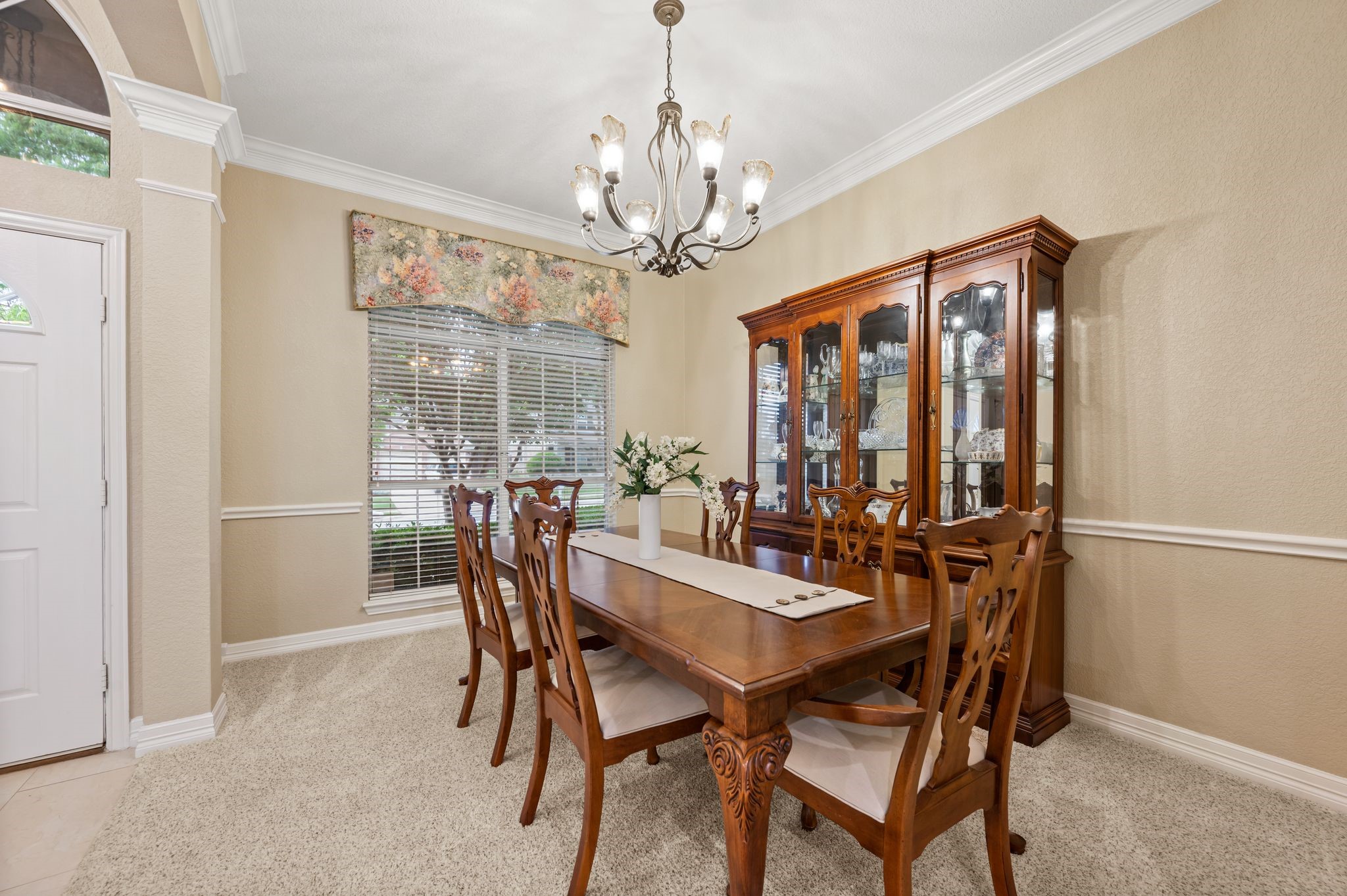 2806 Northwood Street Grapevine TX 76051