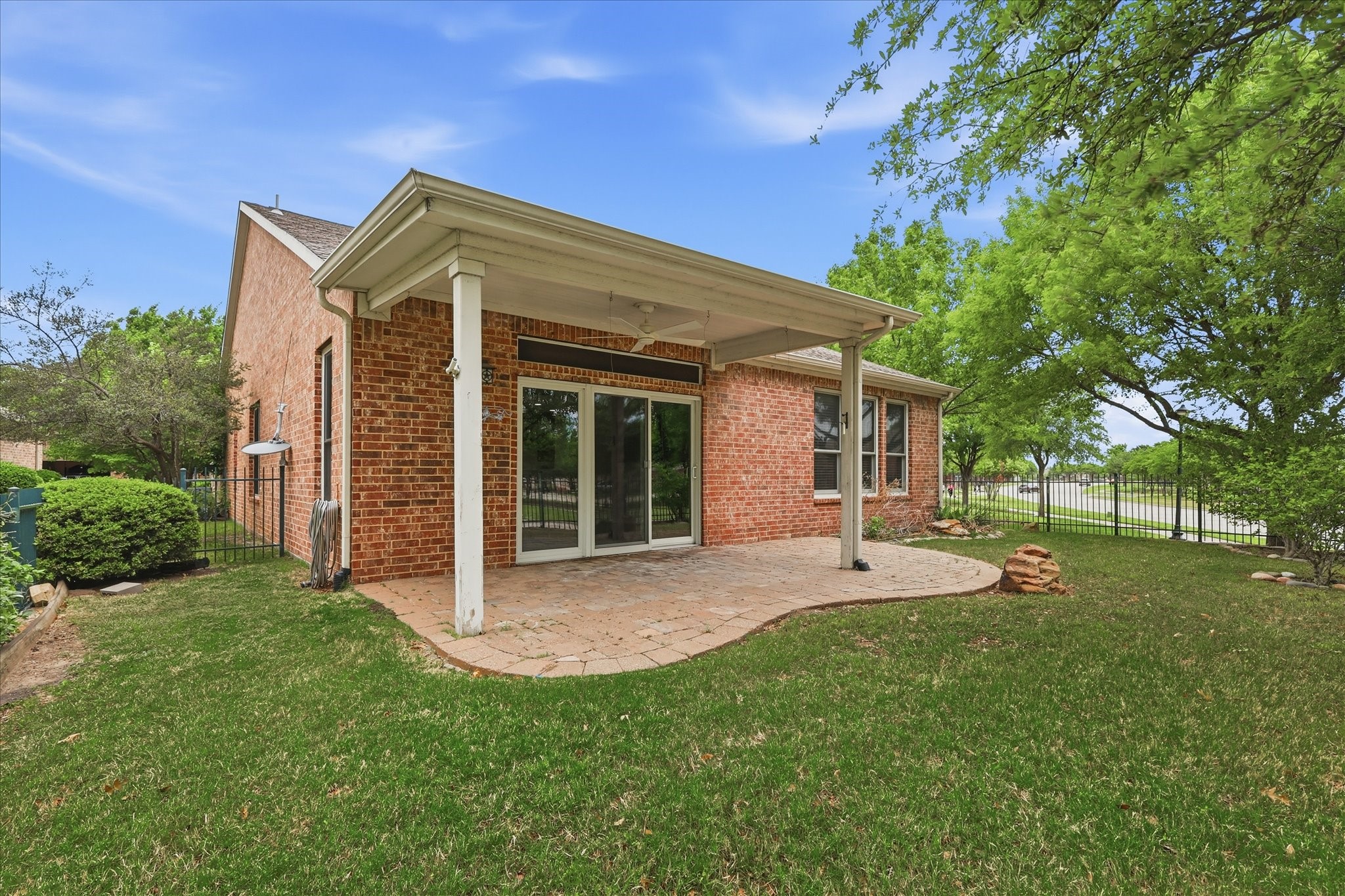 7586 Black Rock Cove Frisco TX 75036