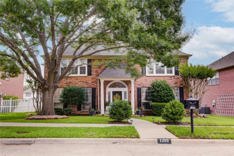 1203 Saint Tropez Drive Carrollton TX 75006
