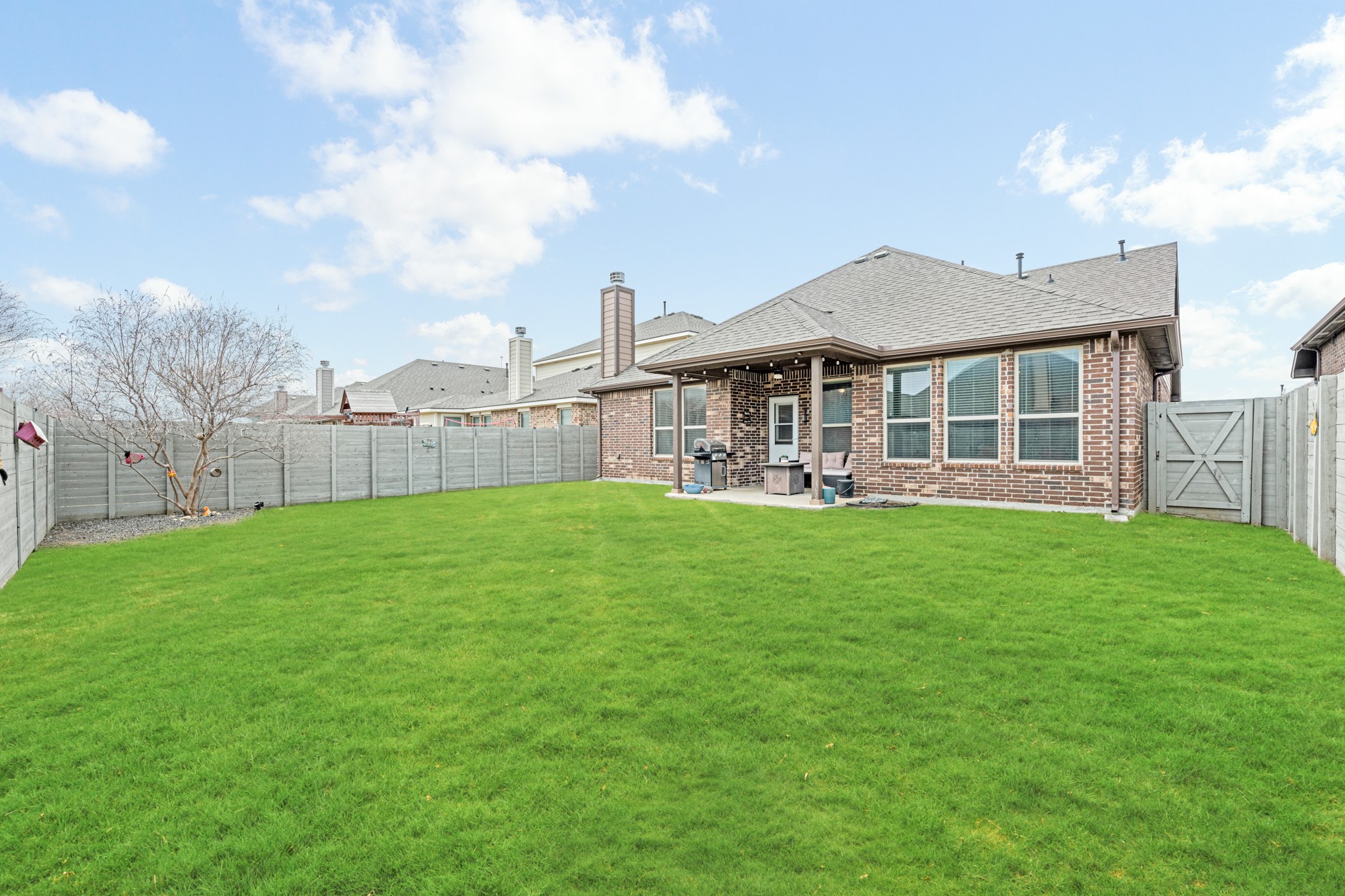 916 Falcon Road Argyle TX 76226