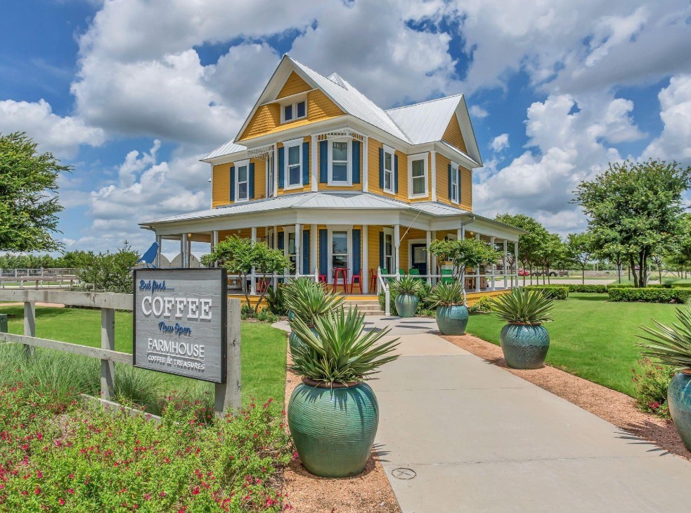 916 Falcon Road Argyle TX 76226