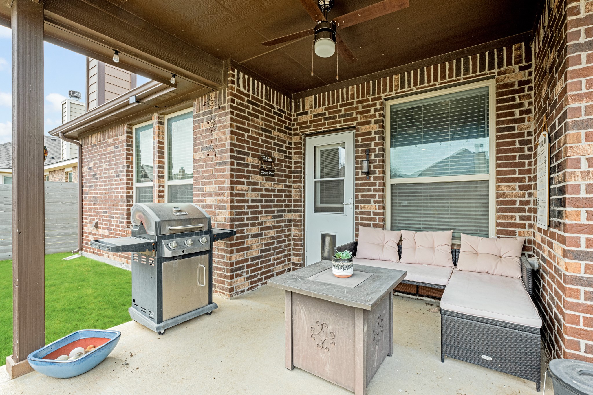 916 Falcon Road Argyle TX 76226