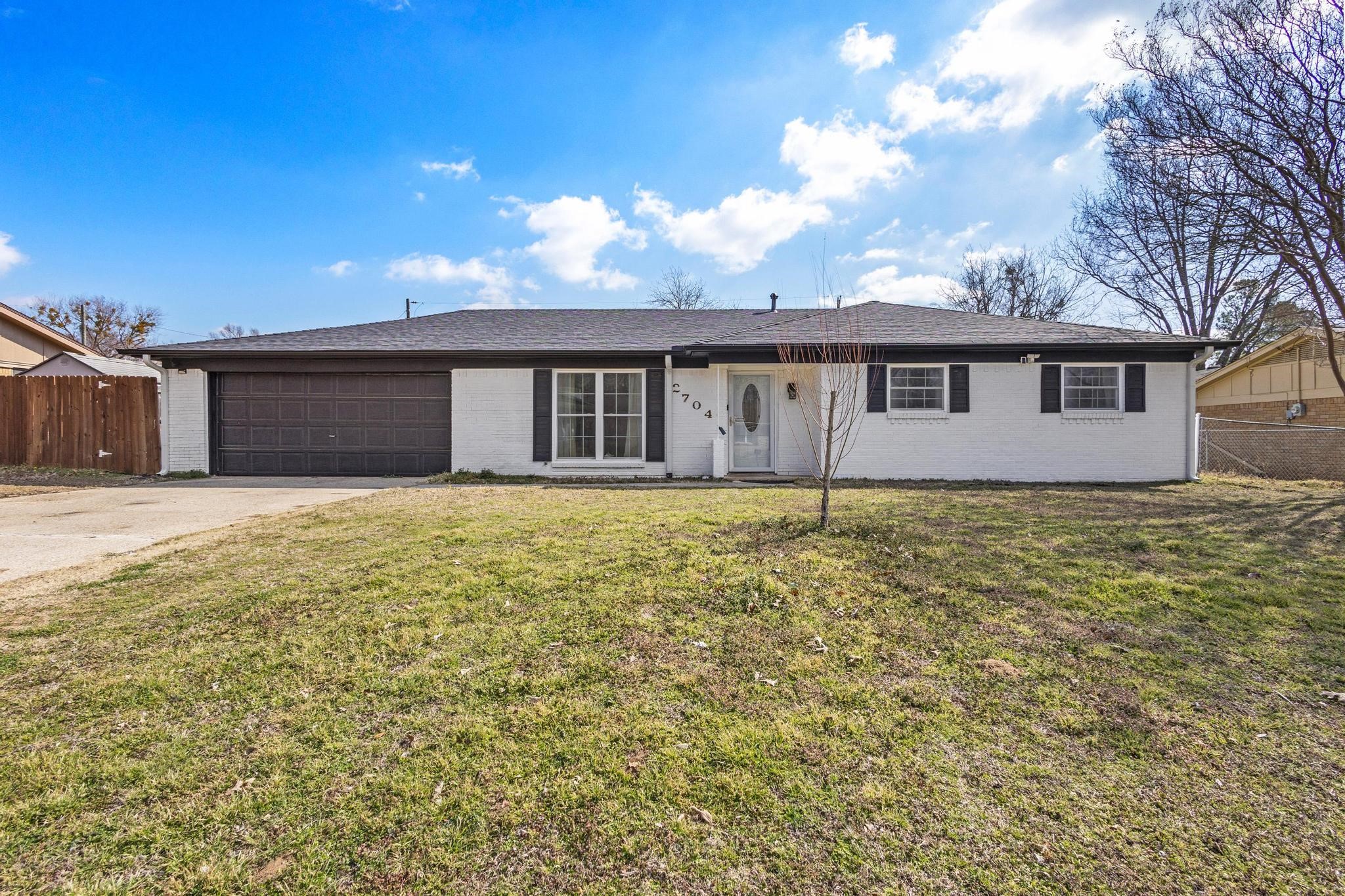 2704 Paula Drive Denison TX 75020