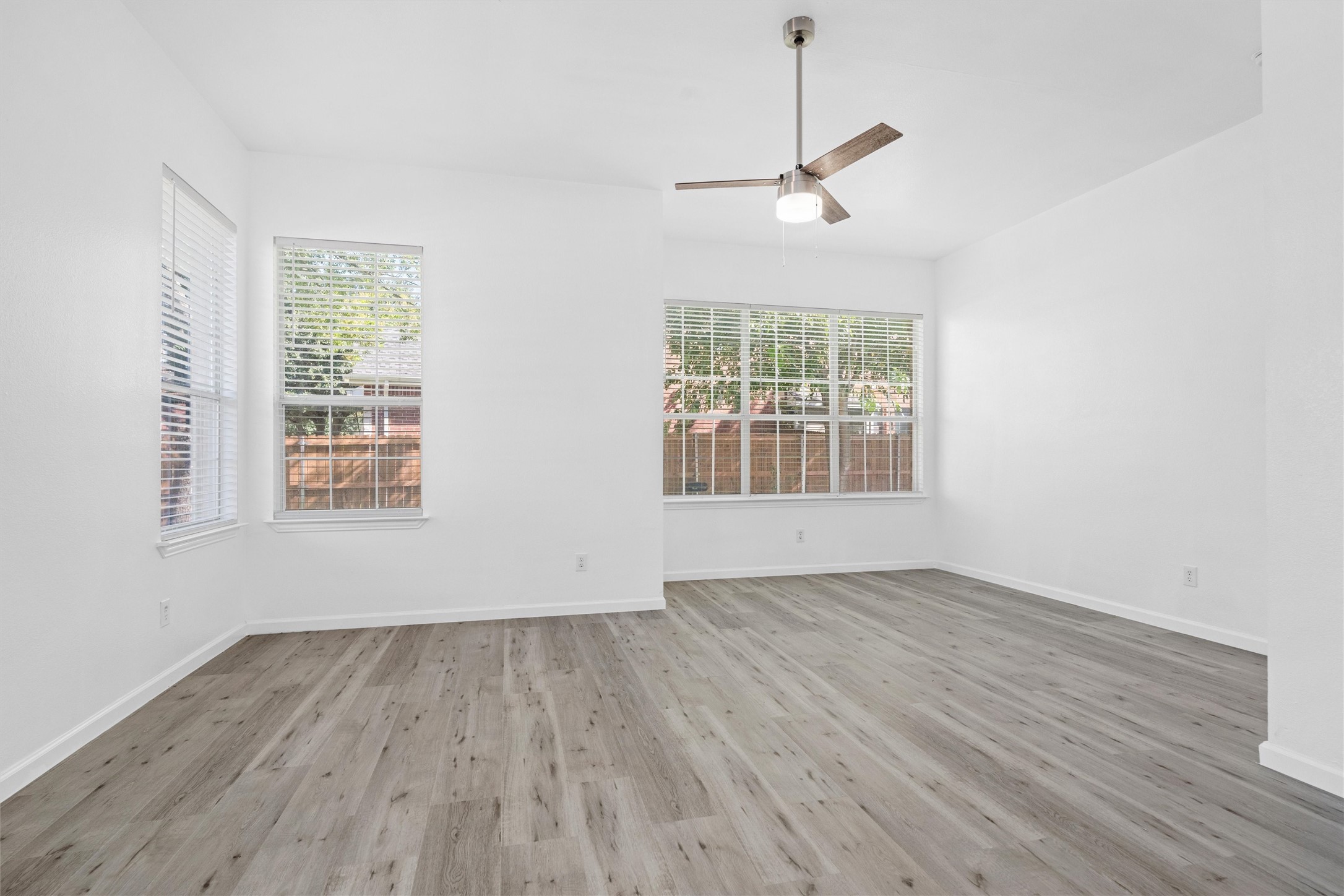 4201 S Iron Lane Mansfield TX 76063