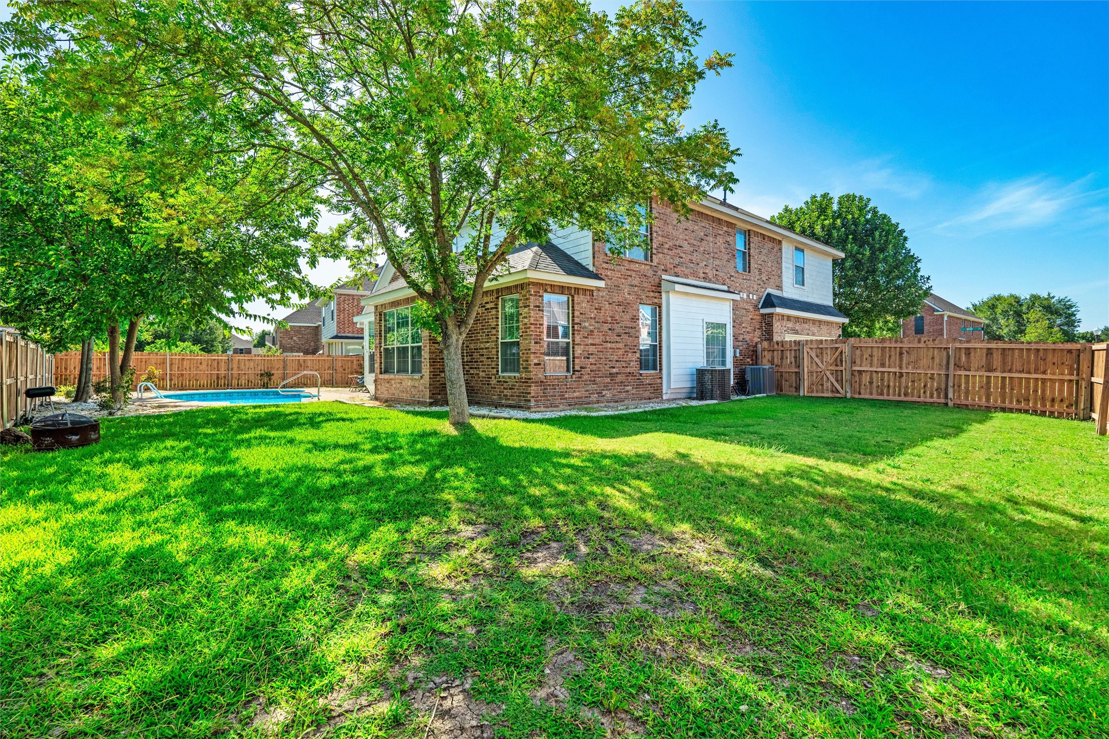 4201 S Iron Lane Mansfield TX 76063