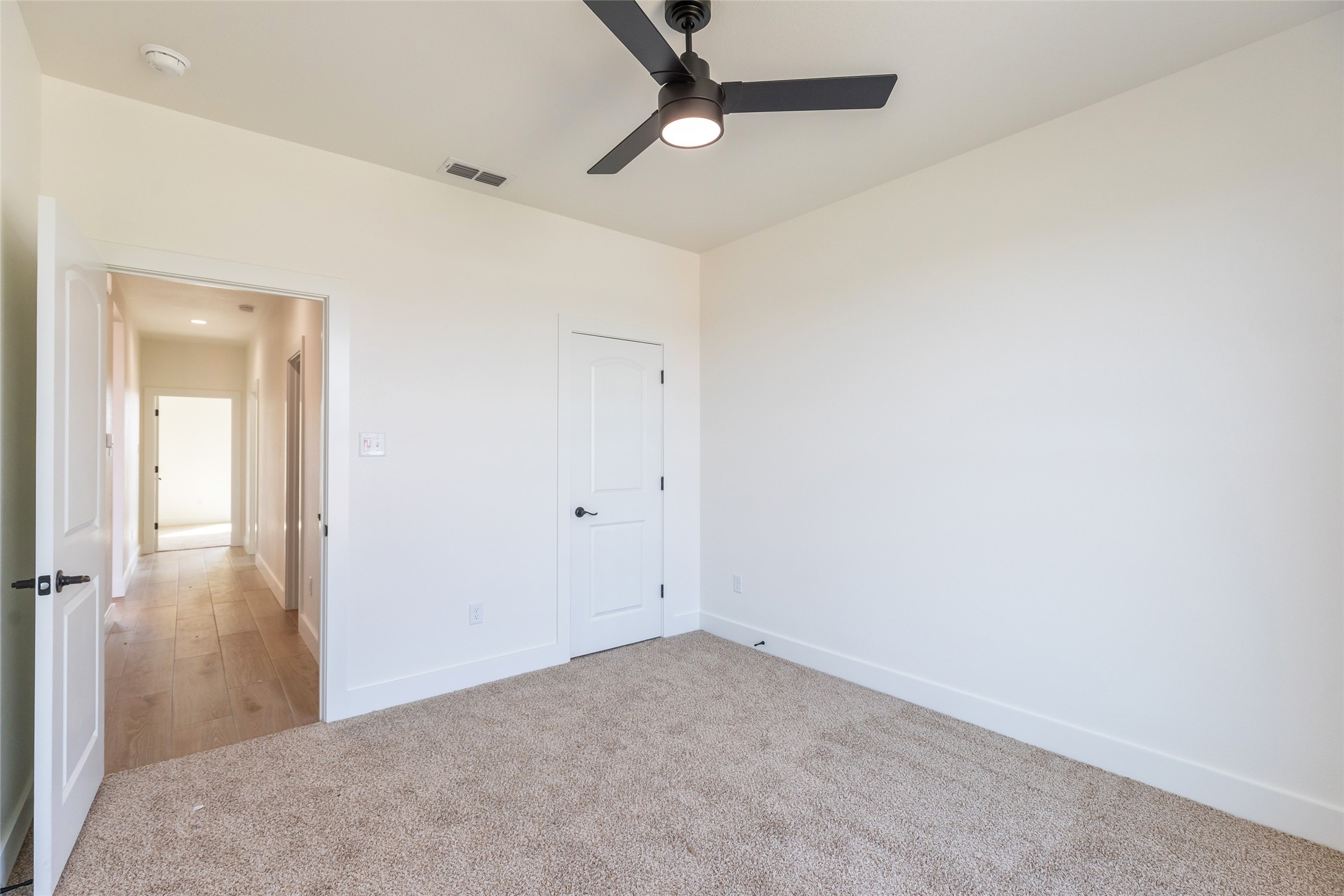 801 Whispering Oaks Clyde TX 76510