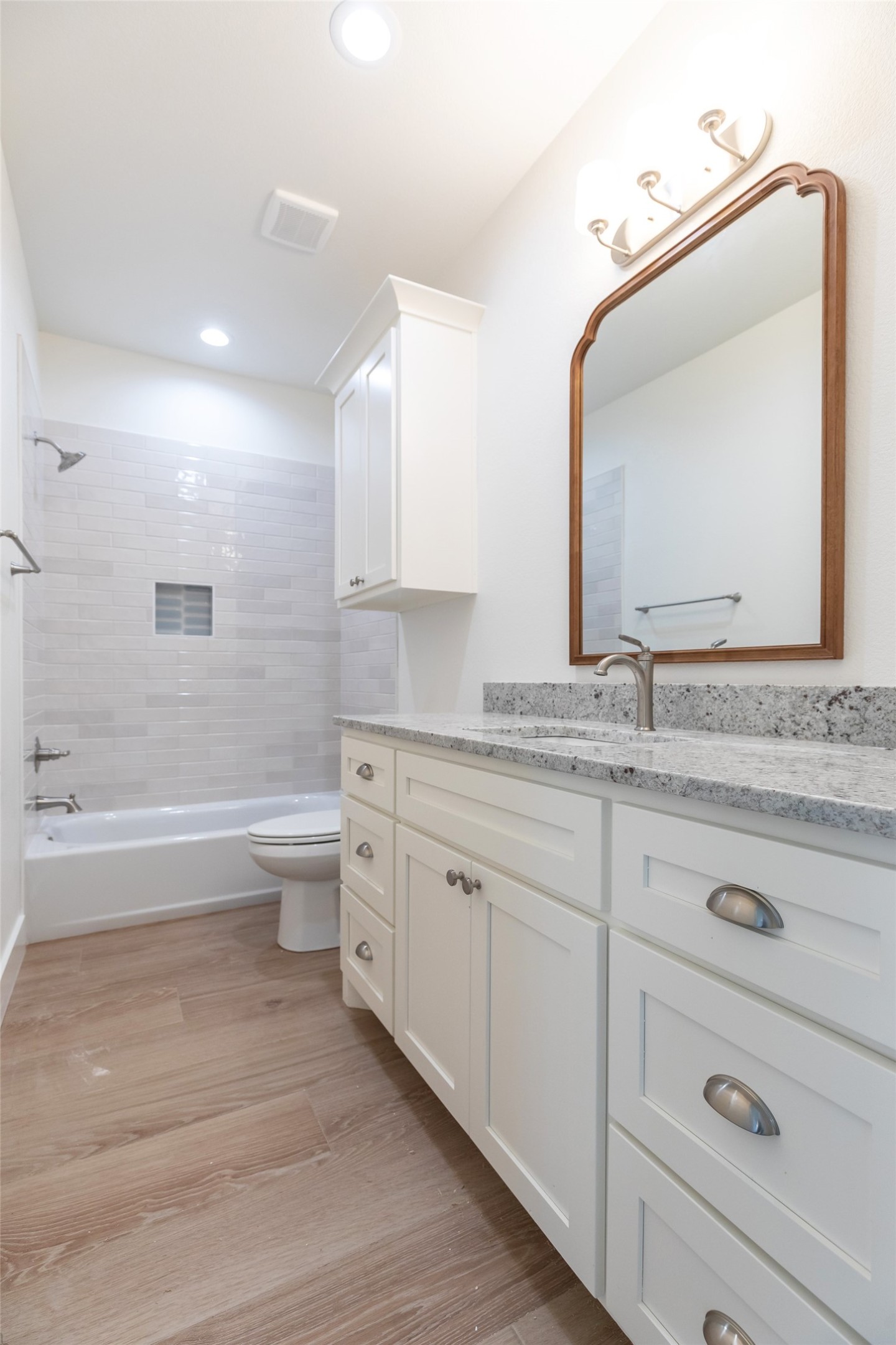 801 Whispering Oaks Clyde TX 76510