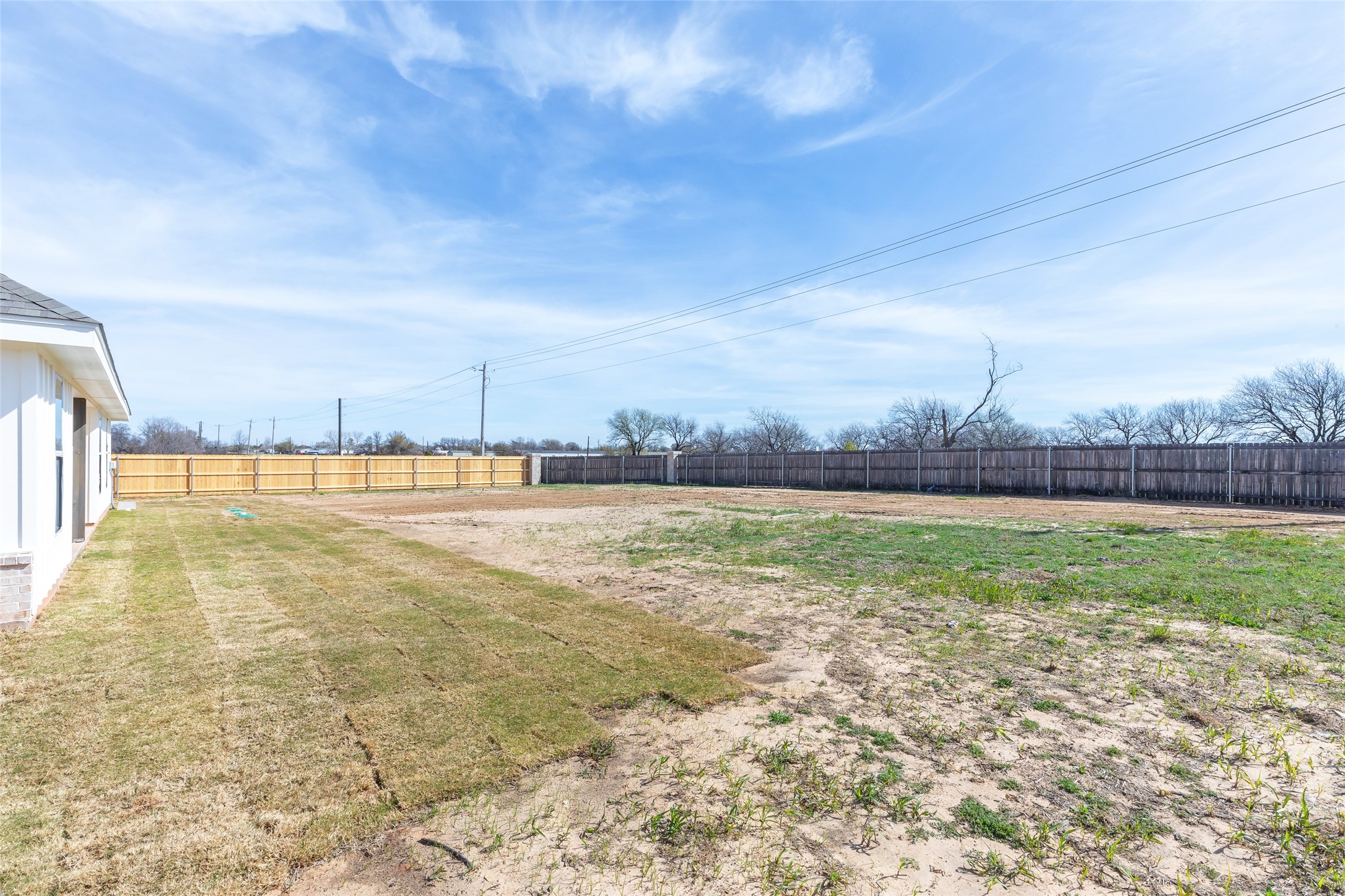 801 Whispering Oaks Clyde TX 76510