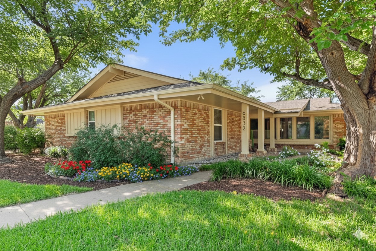 6832 Heatherknoll Drive Dallas TX 75248