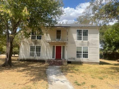 621 Waco Street Italy TX 76651