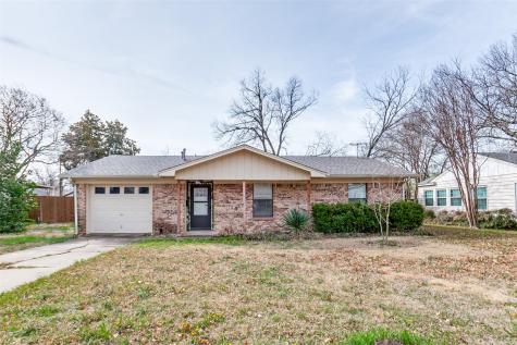 914 W Avenue F Garland TX 75040