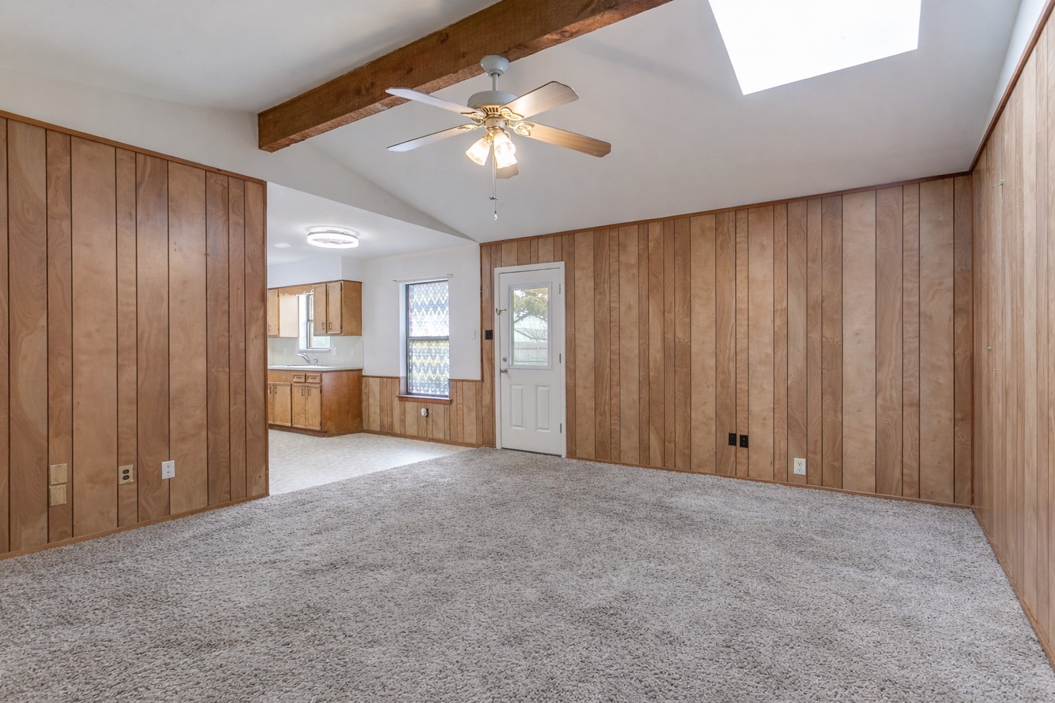 914 W Avenue F Garland TX 75040