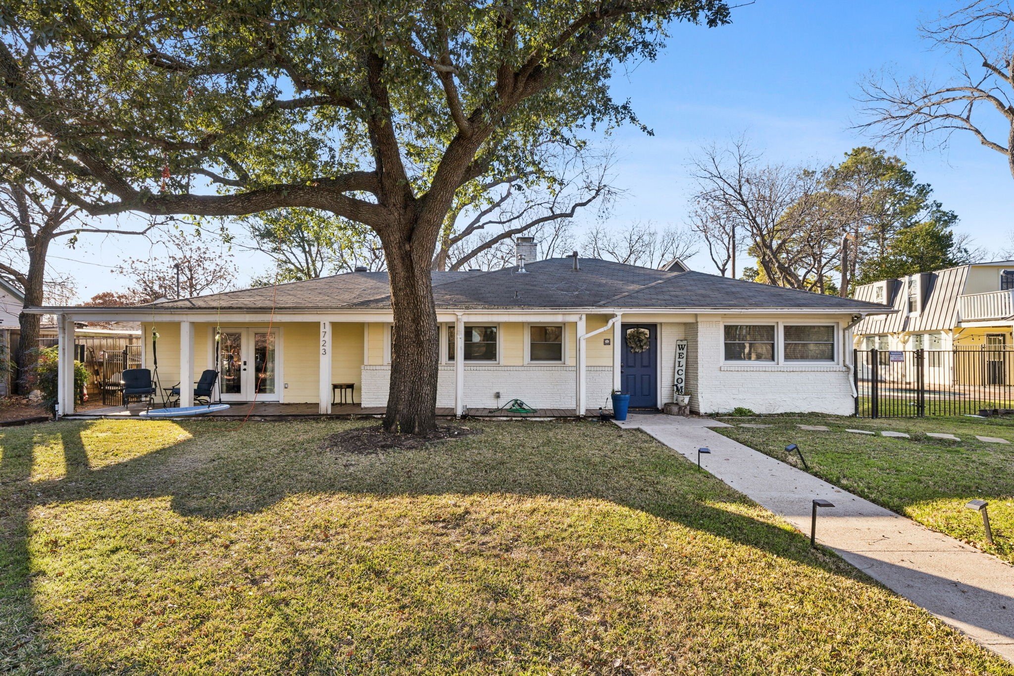 1723 Anglers Plaza Grapevine TX 76051