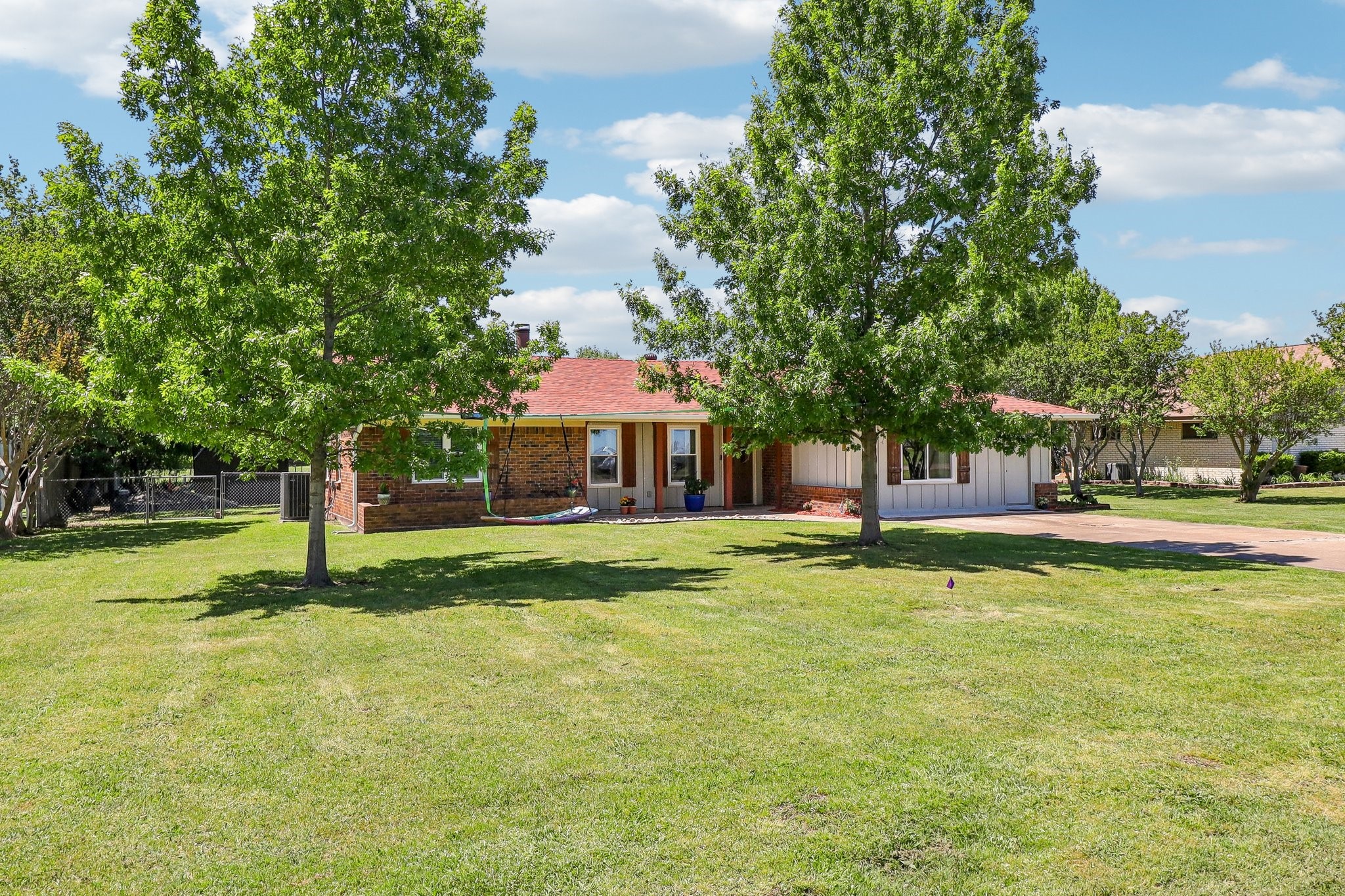 131 Carol Lane Pecan Hill TX 75154