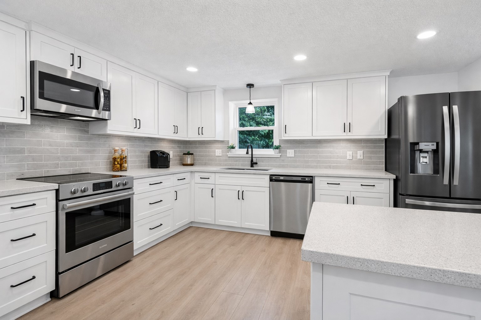 131 Carol Lane Pecan Hill TX 75154