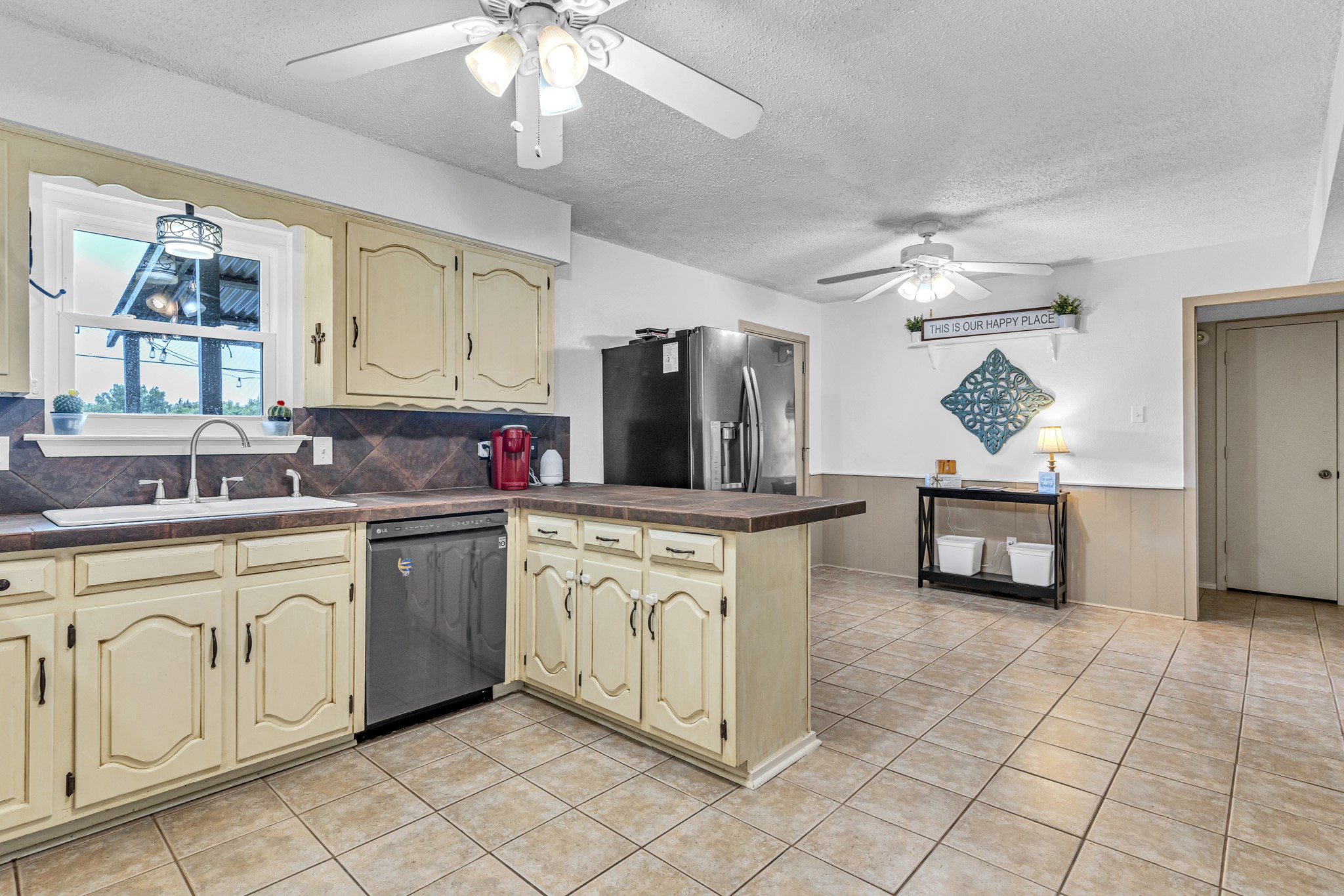 131 Carol Lane Pecan Hill TX 75154