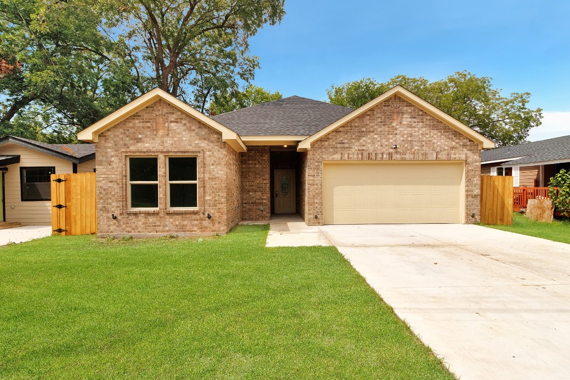 107 Kinchum Street Waxahachie TX 75165