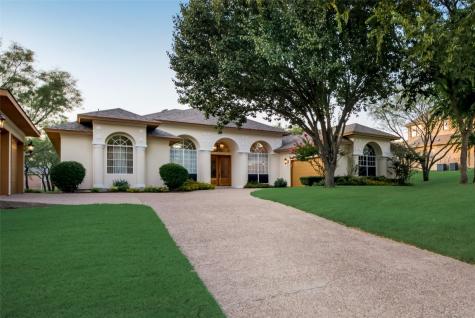 2741 Wood Lake Drive Cedar Hill TX 75104