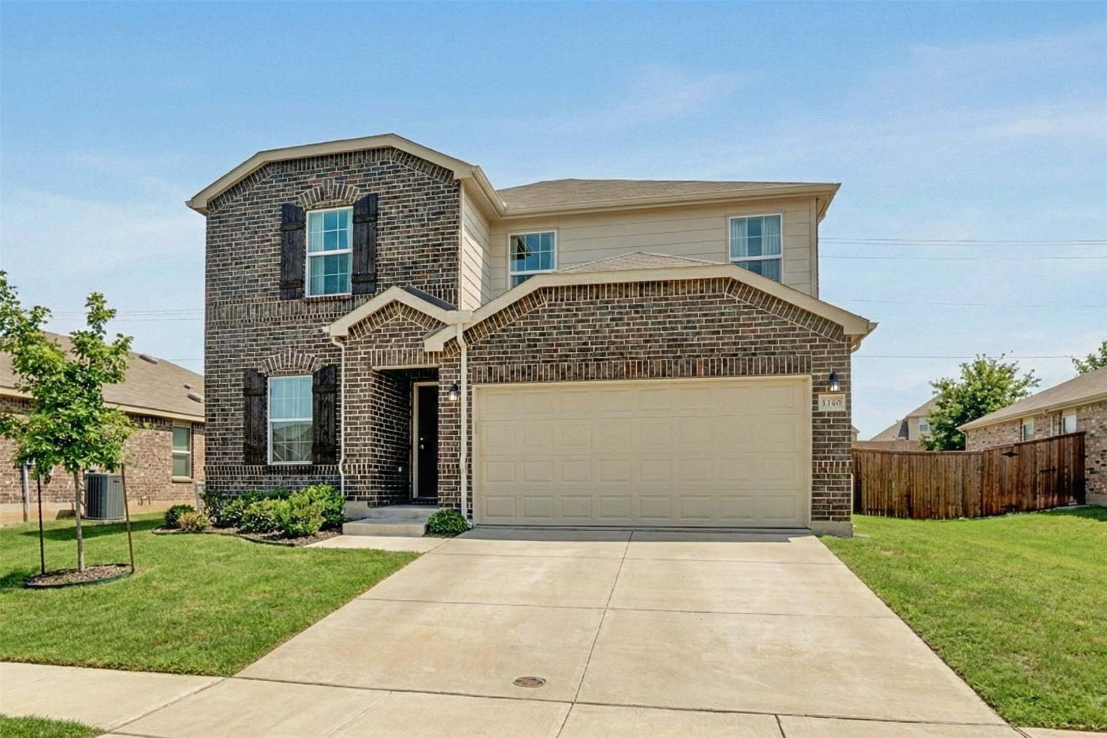 1340 Waggoner Drive Aubrey TX 76227