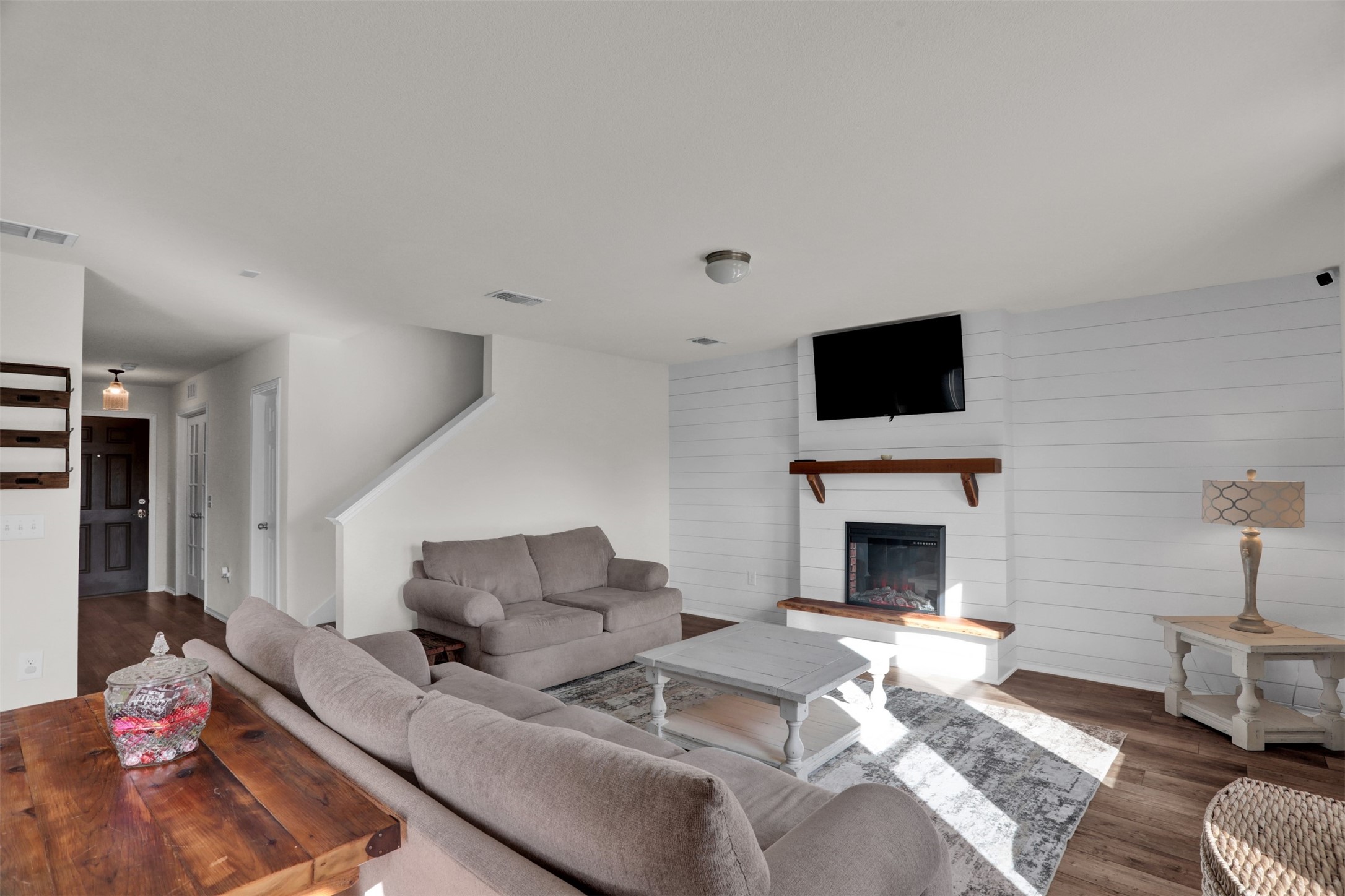 1340 Waggoner Drive Aubrey TX 76227
