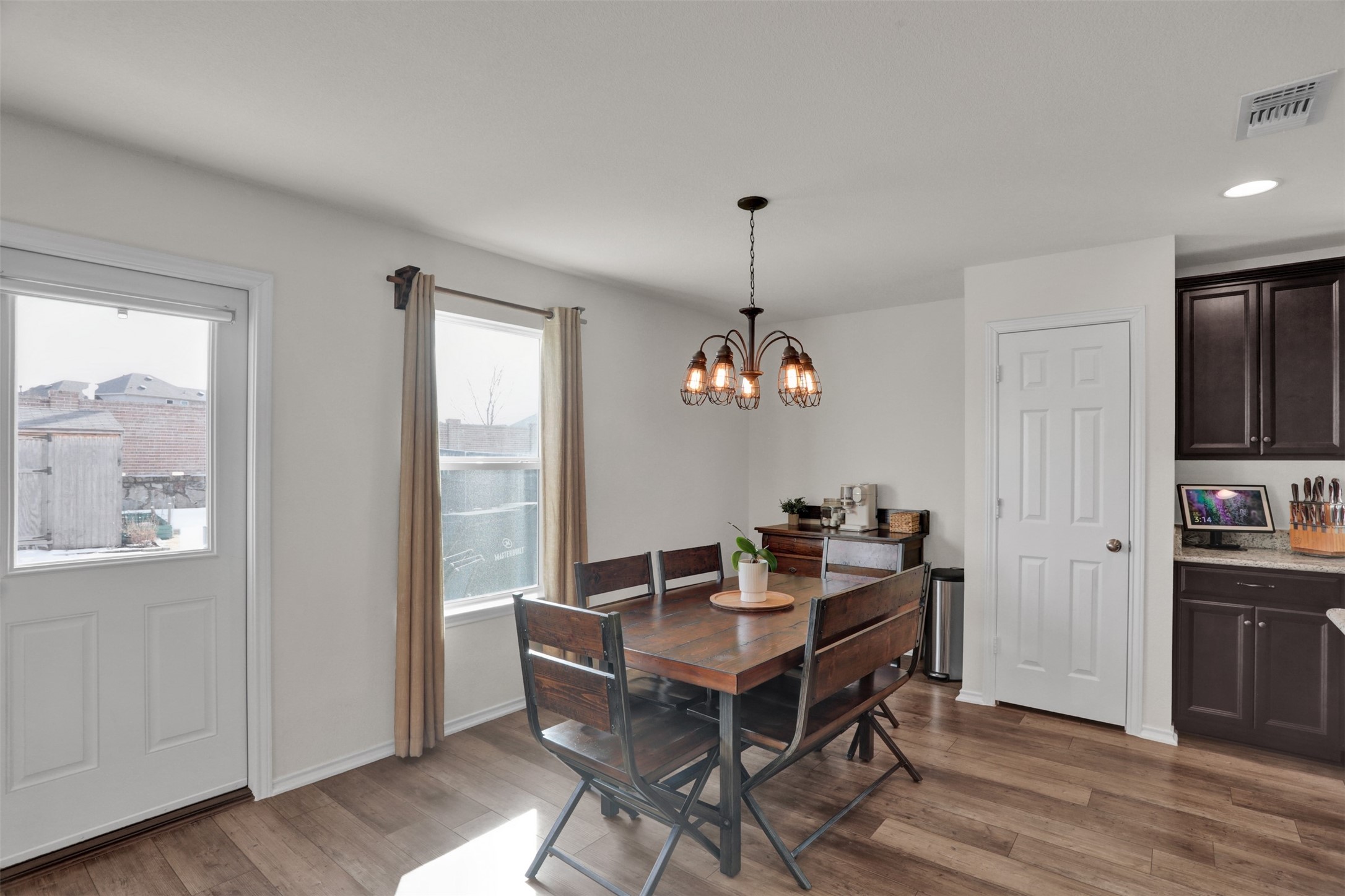 1340 Waggoner Drive Aubrey TX 76227