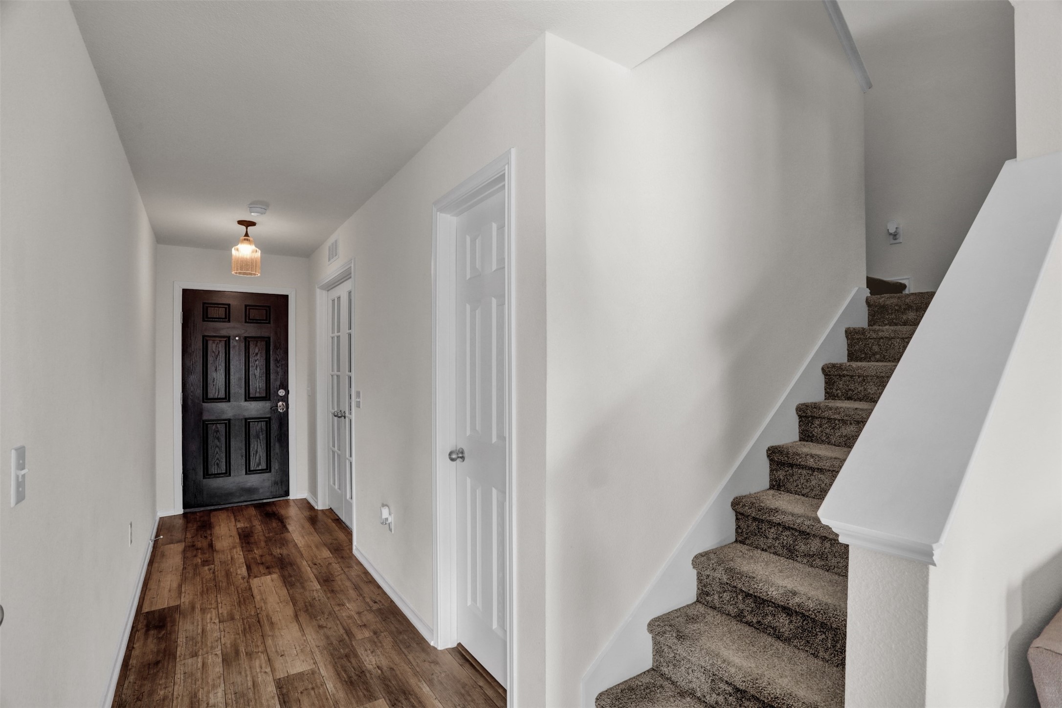 1340 Waggoner Drive Aubrey TX 76227