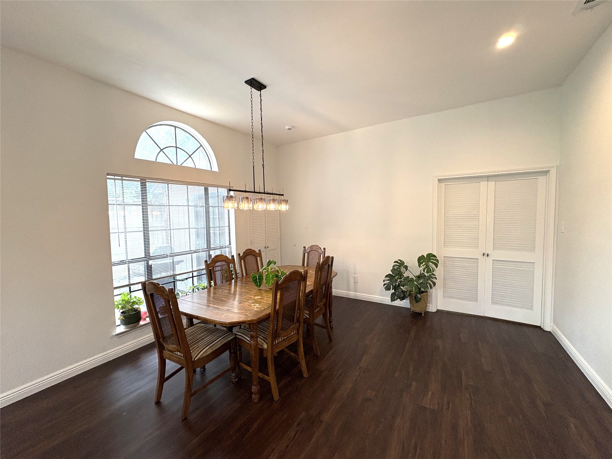 6923 Rolling Creek Lane Dallas TX 75236