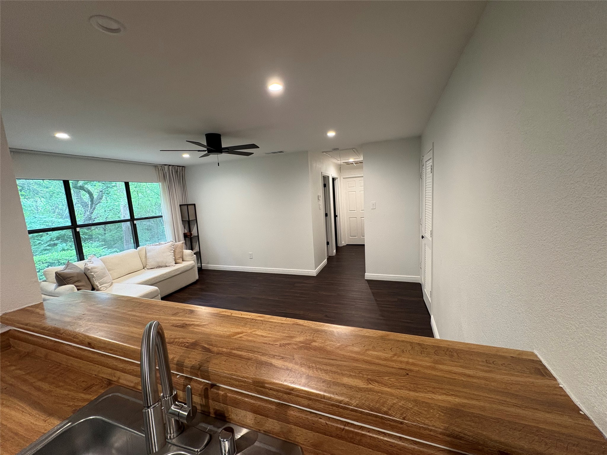 6923 Rolling Creek Lane Dallas TX 75236