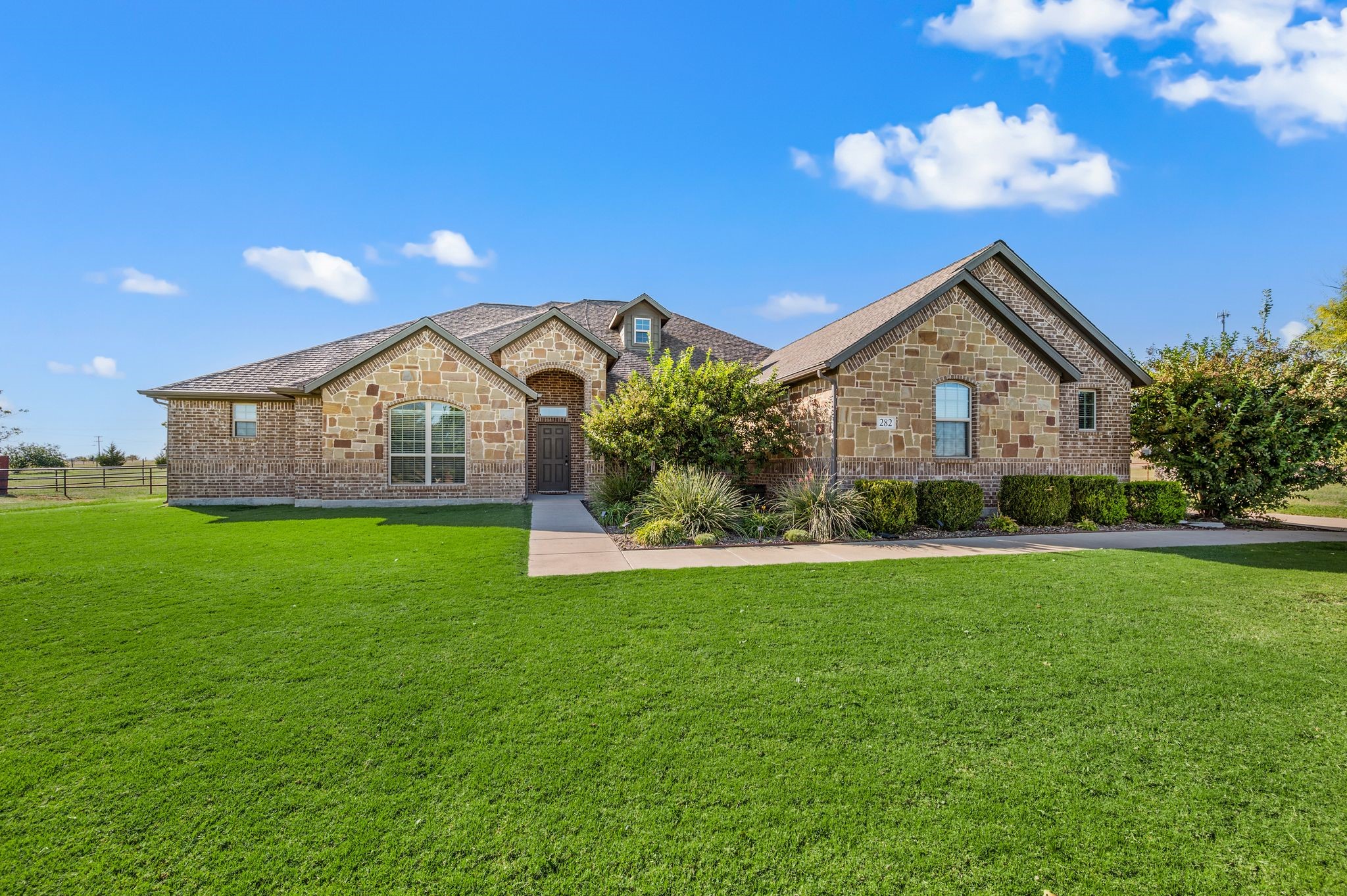 282 Heather Lane Decatur TX 76234