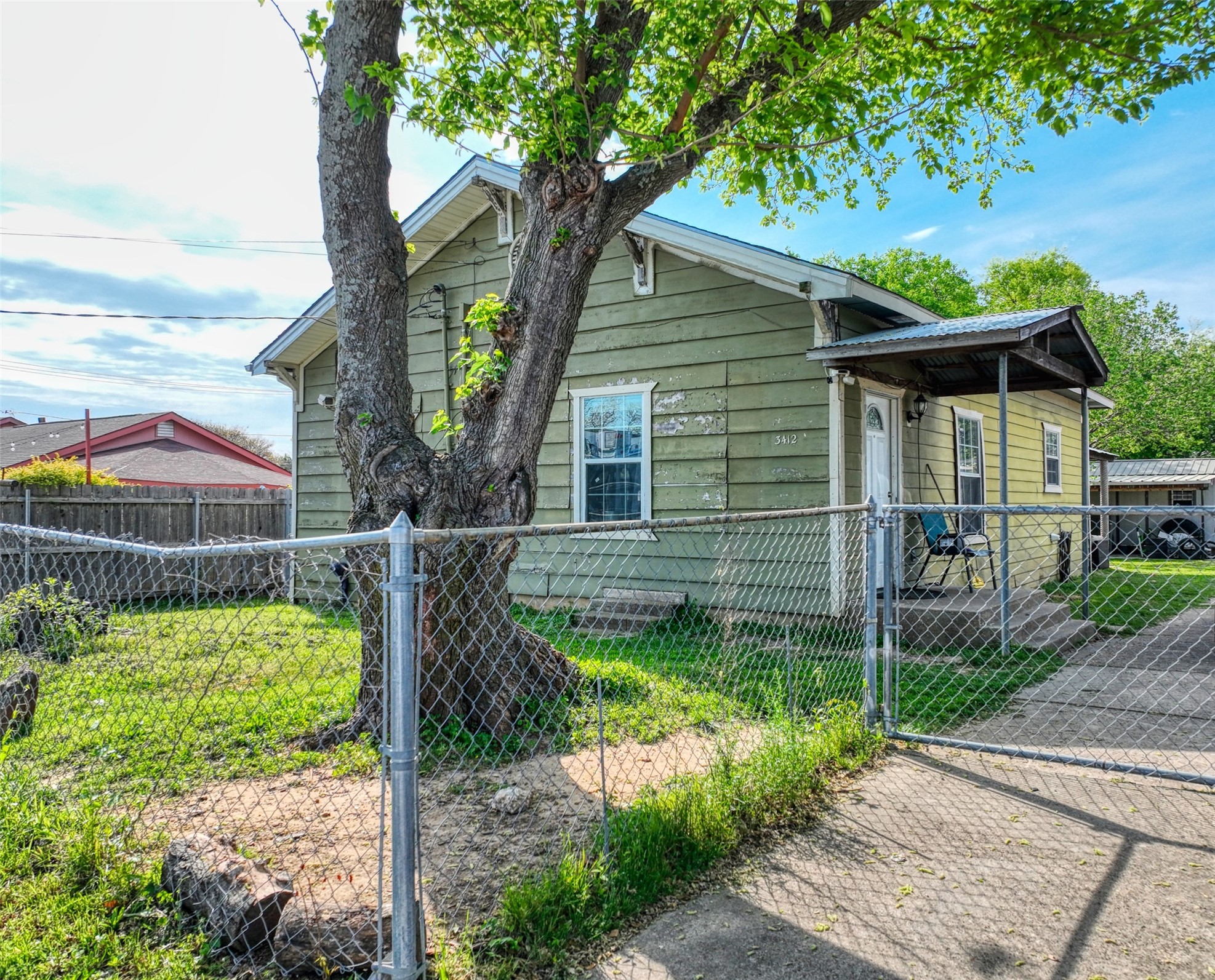 3412 Banning Street Dallas TX 75233