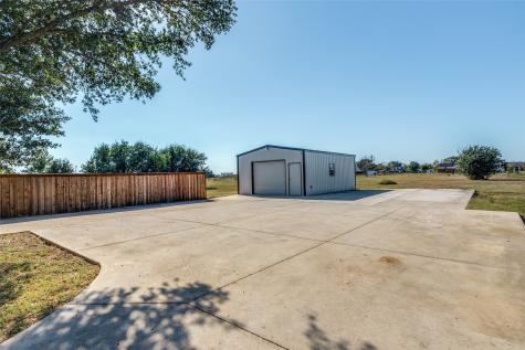 20240 Willow Glade Circle Pilot Point TX 76258