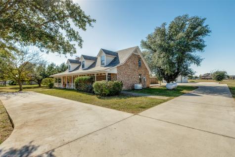 20240 Willow Glade Circle Pilot Point TX 76258