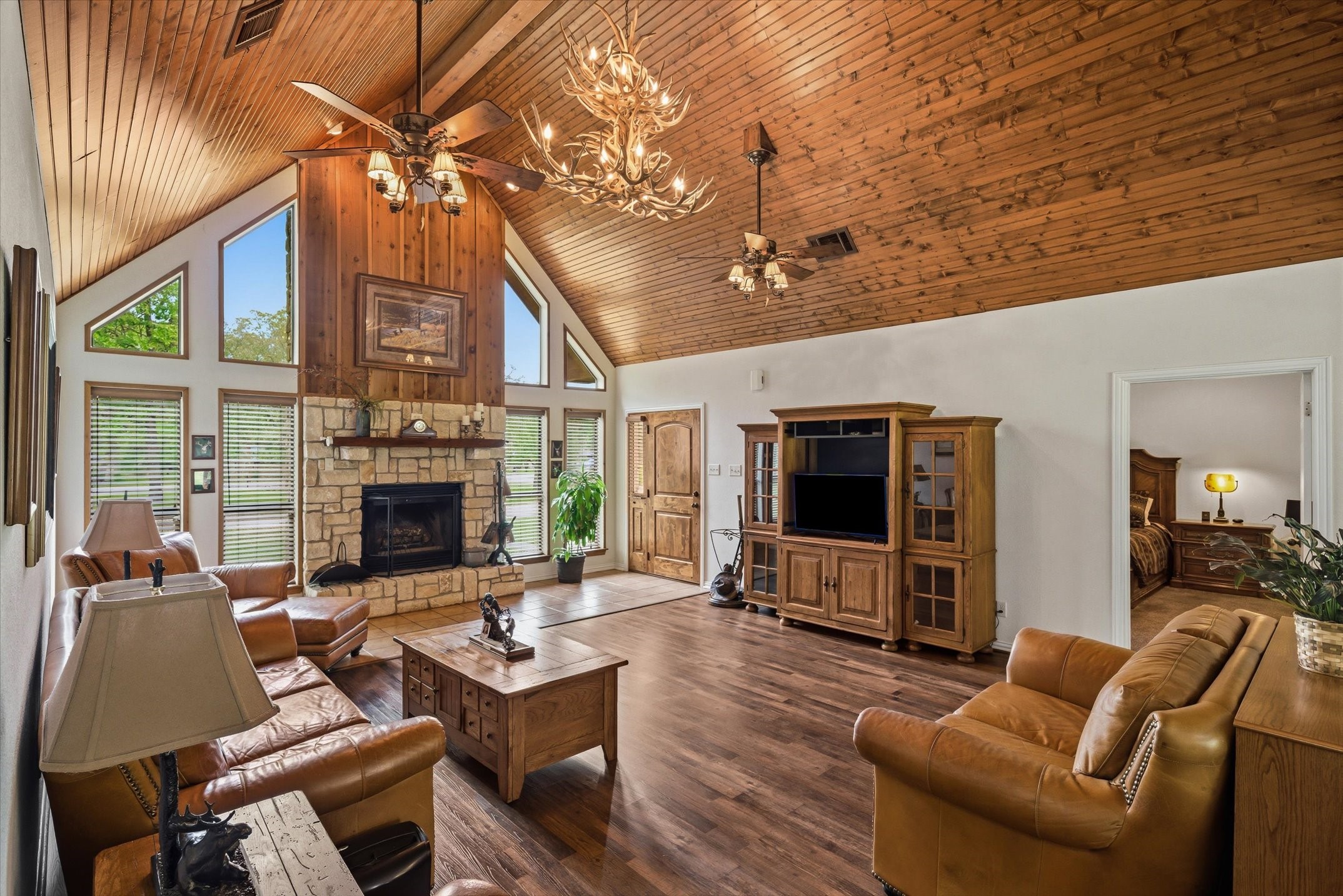 167 Vz County Road 4202 Canton TX 75103