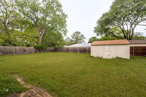 1313 Daisy Lane Irving TX 75061