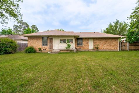 1313 Daisy Lane Irving TX 75061