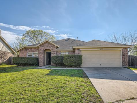 10721 Ivy Creek Lane Fort Worth TX 76140