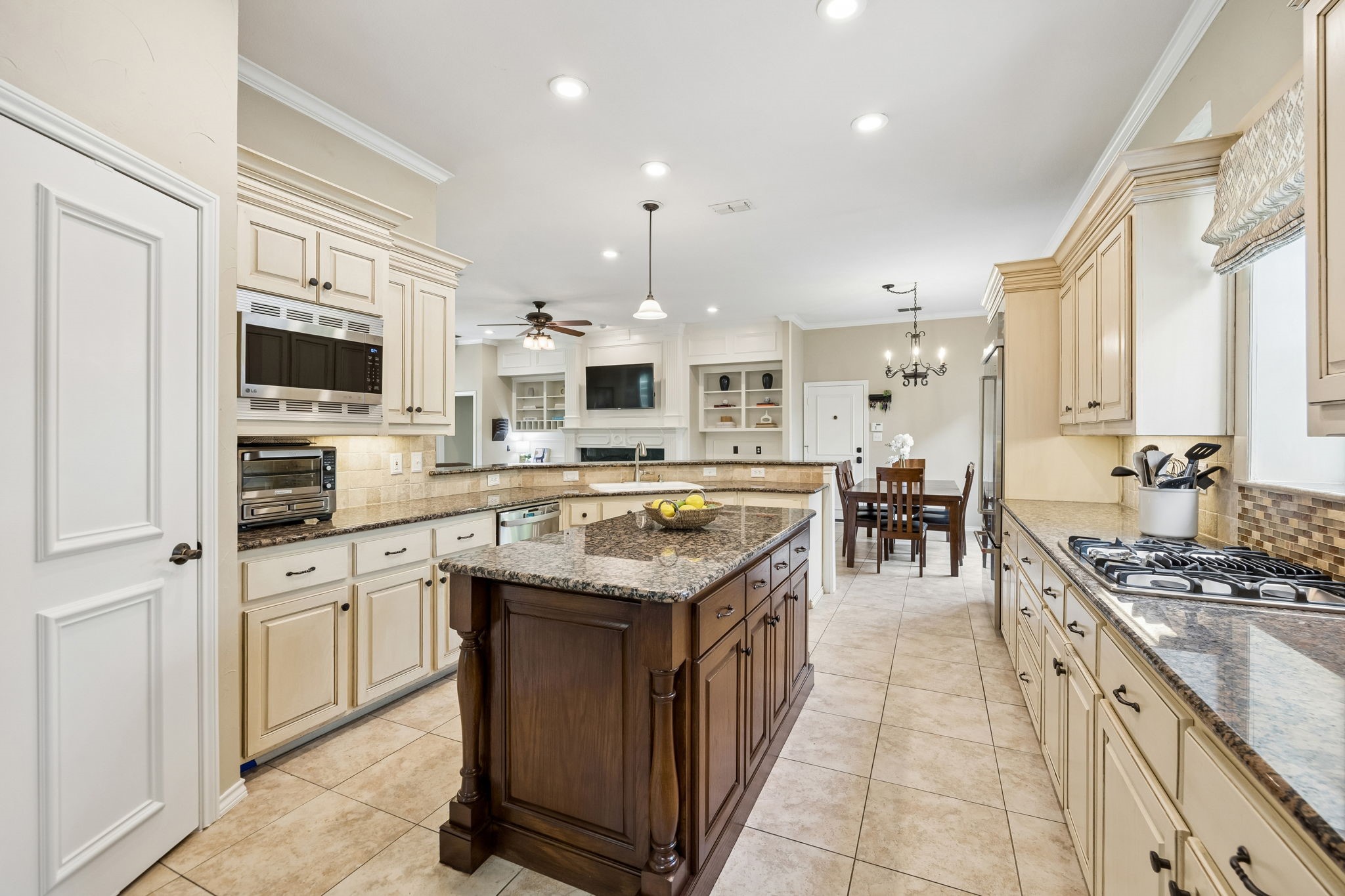 1401 Beaver Creek Drive Plano TX 75093