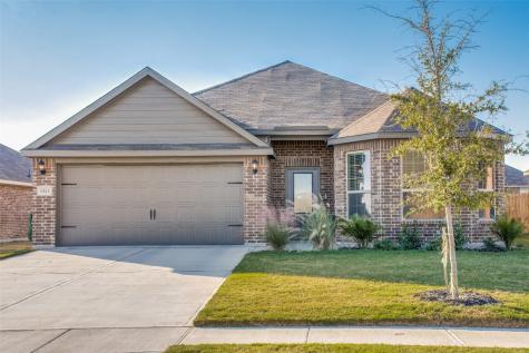 1513 Mackinac Drive Crowley TX 76036