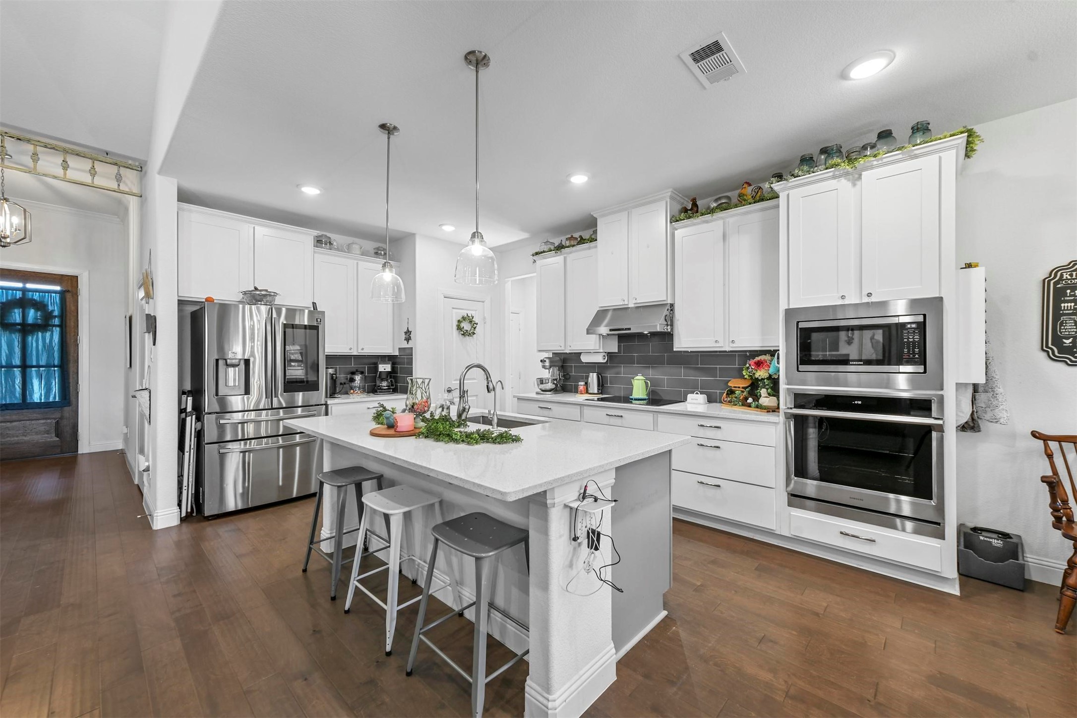 137 Gardenia Drive Azle TX 76020