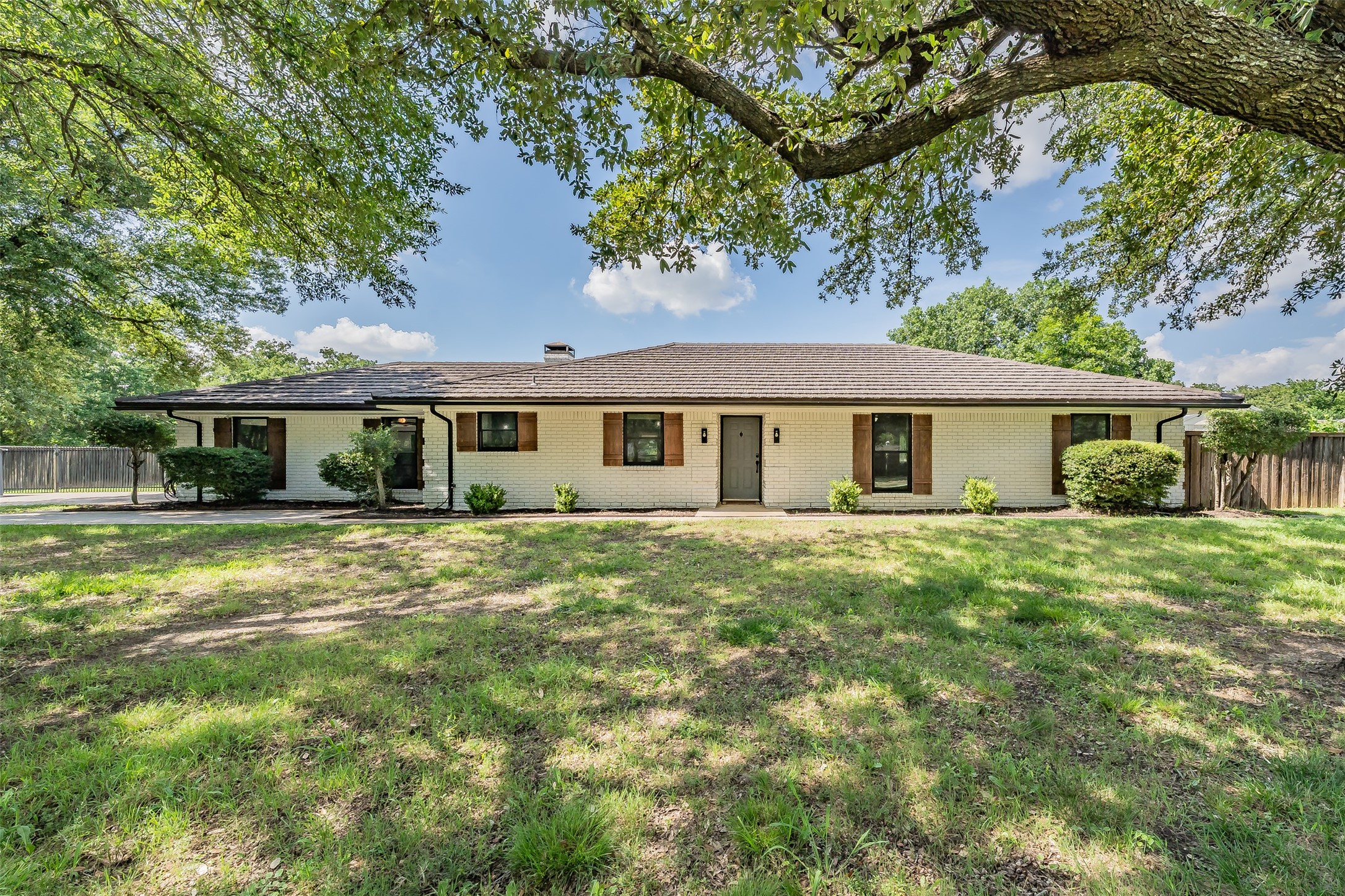 224 Bob White Trail Burleson TX 76028
