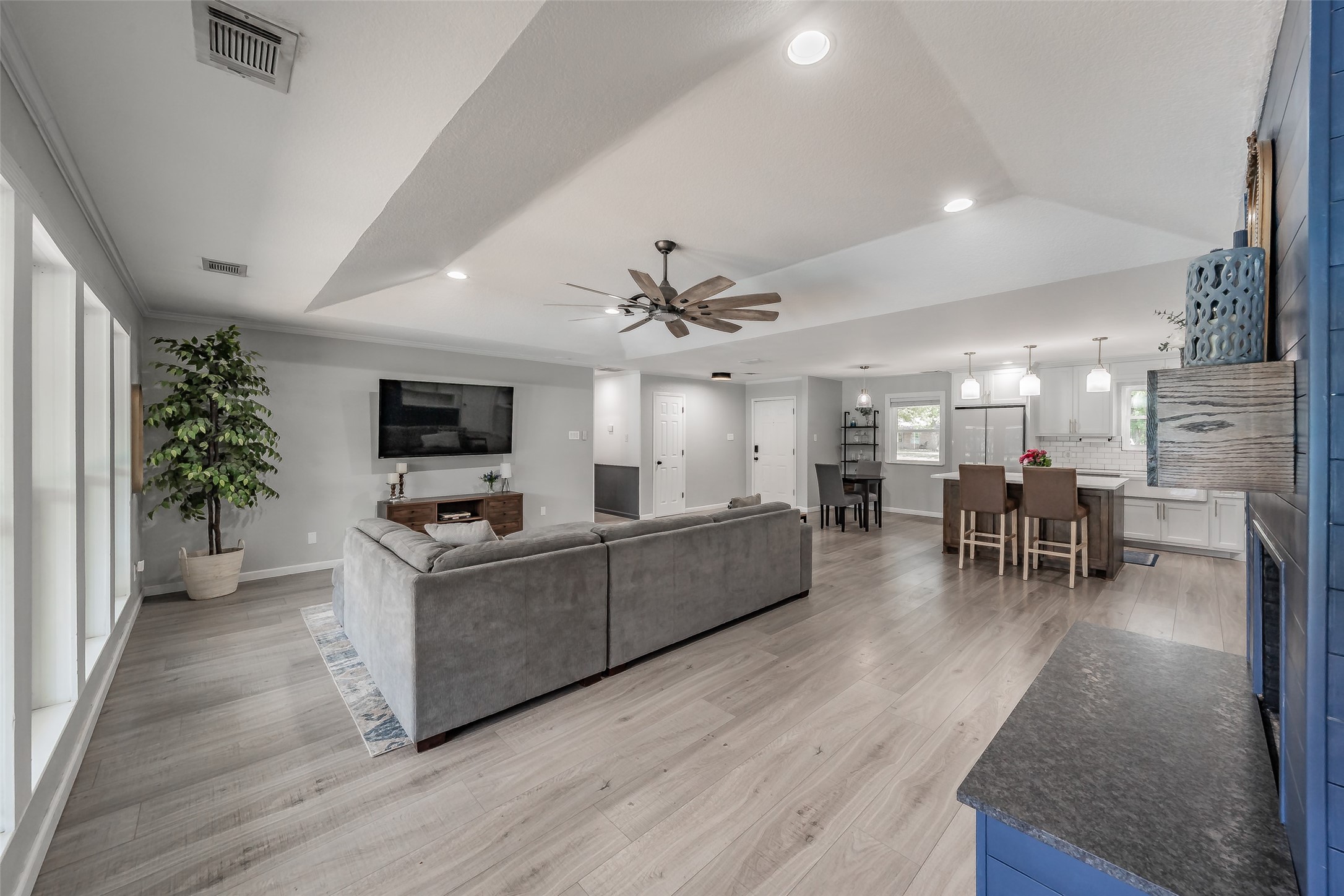 224 Bob White Trail Burleson TX 76028