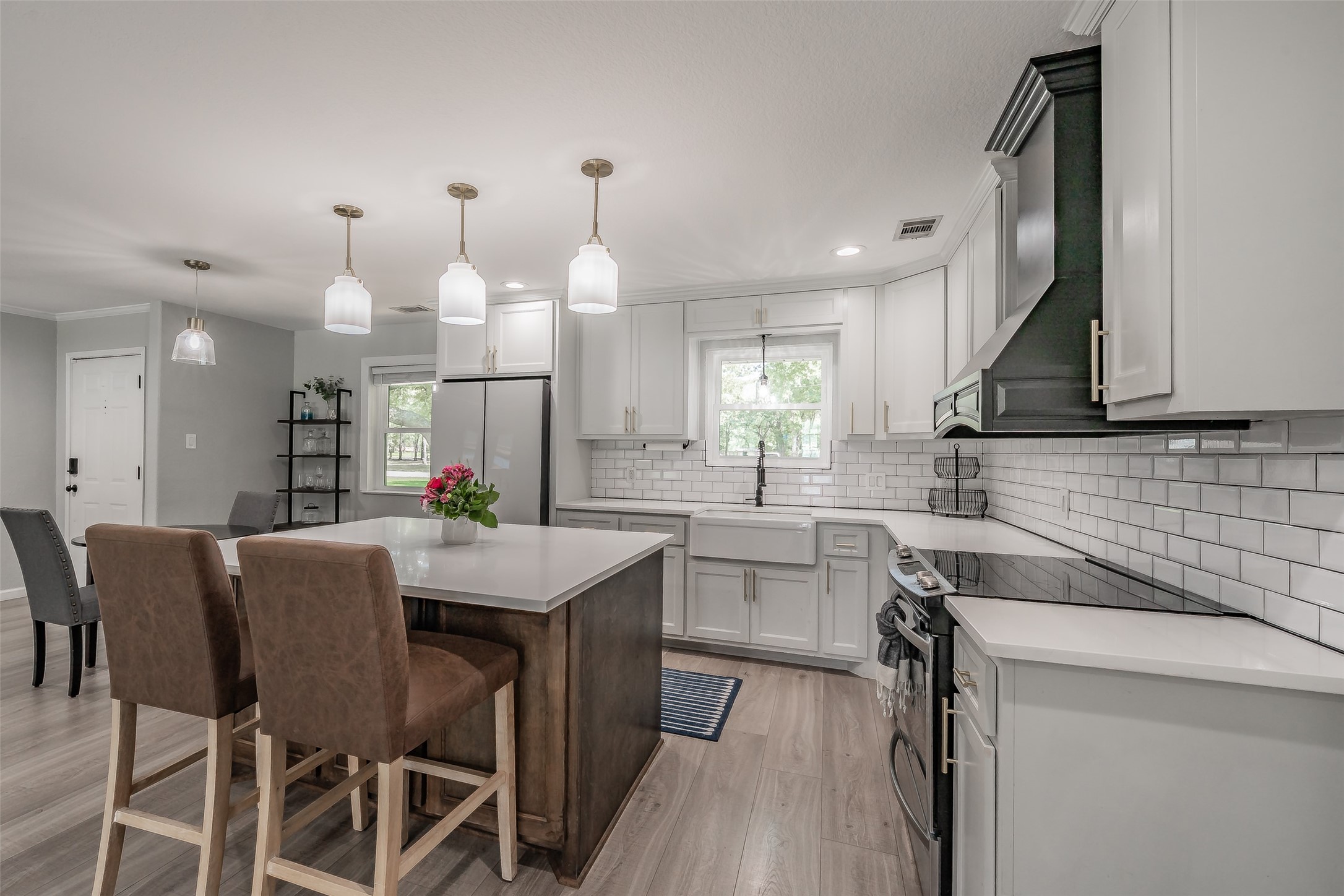 224 Bob White Trail Burleson TX 76028