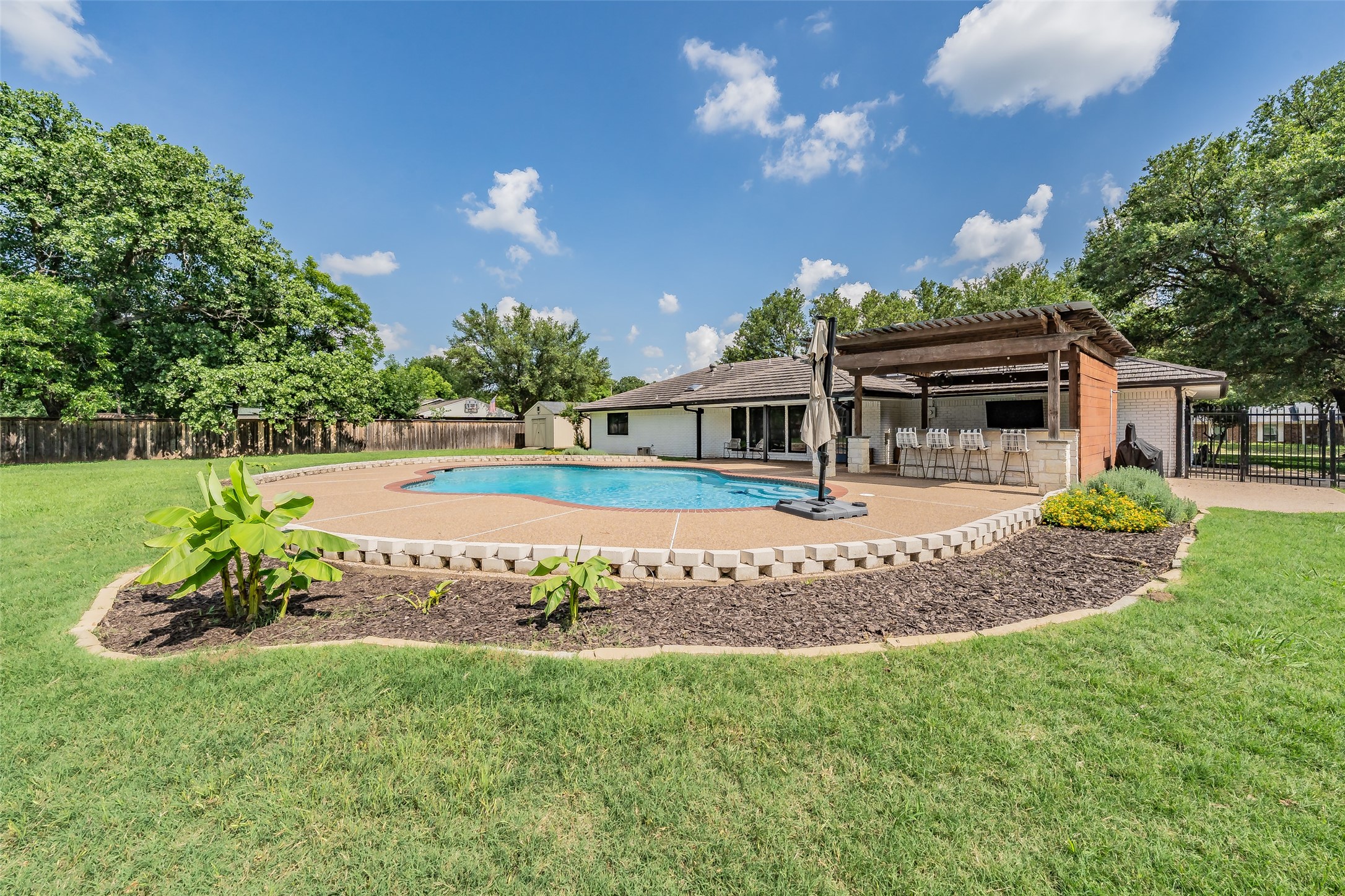 224 Bob White Trail Burleson TX 76028