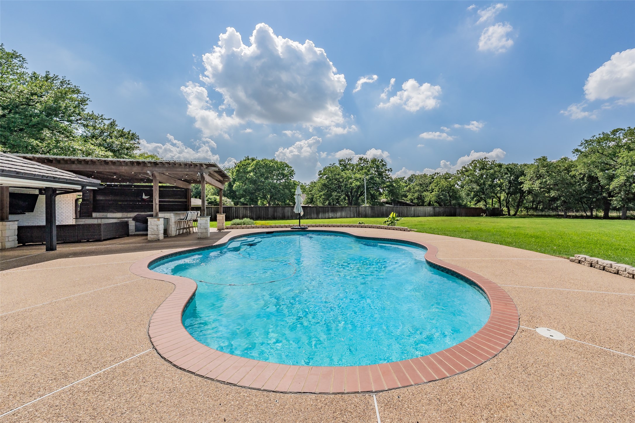 224 Bob White Trail Burleson TX 76028